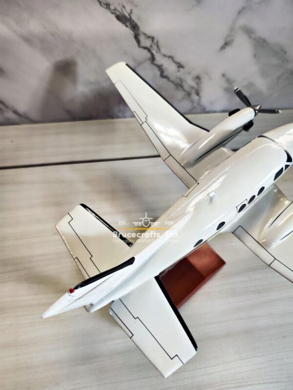 Beechcraft King Air C90 Custom Model - Image 4